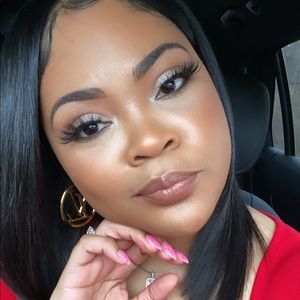 Meet your Posher, Neisha